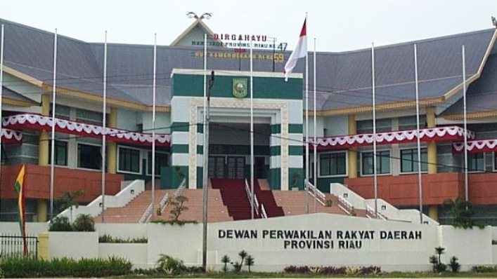  DPRD-Pemprov Riau Setujui APBD Perubahan Senilai Rp8,7 triliun